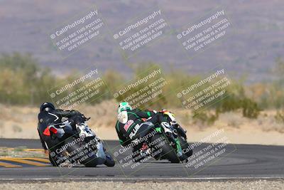 media/Oct-30-2022-CVMA (Sun) [[fb421c3cec]]/Race 11 Amateur Supersport Open/